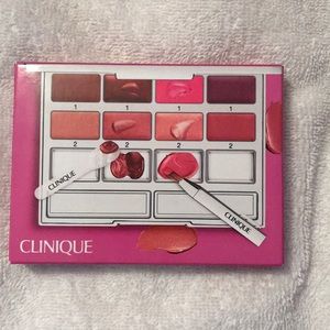 Clinique lip palette